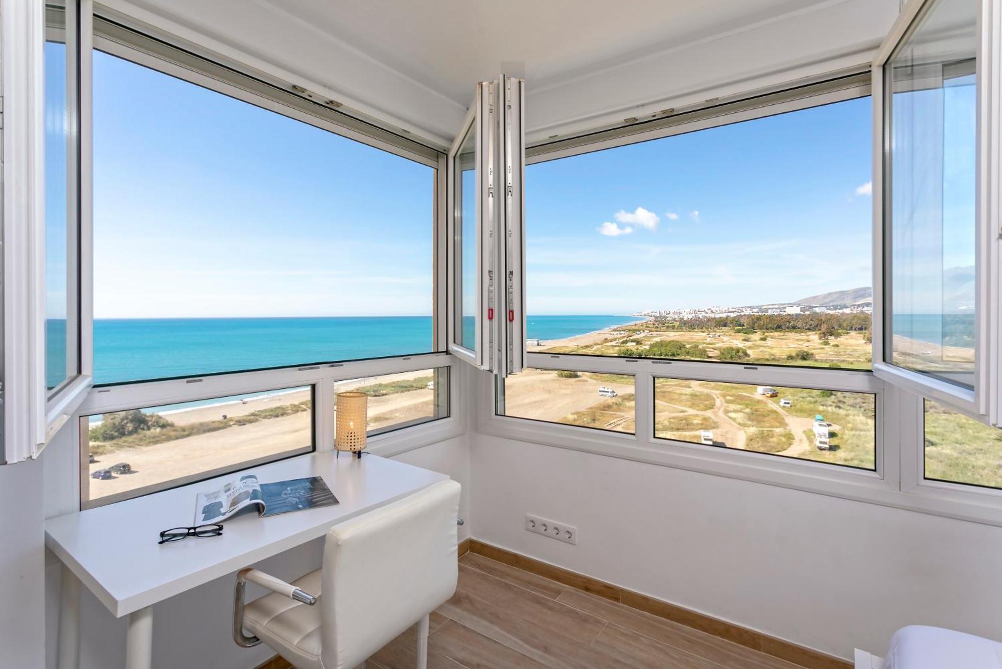 Sunstay Guadalmar Loft Seaview Malaga Exterior photo